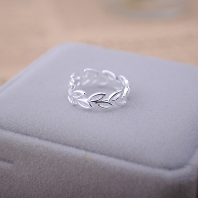 Simple Fashion Silver Color Feather Dolphin Adjustable Ring Exquisite Jewelry