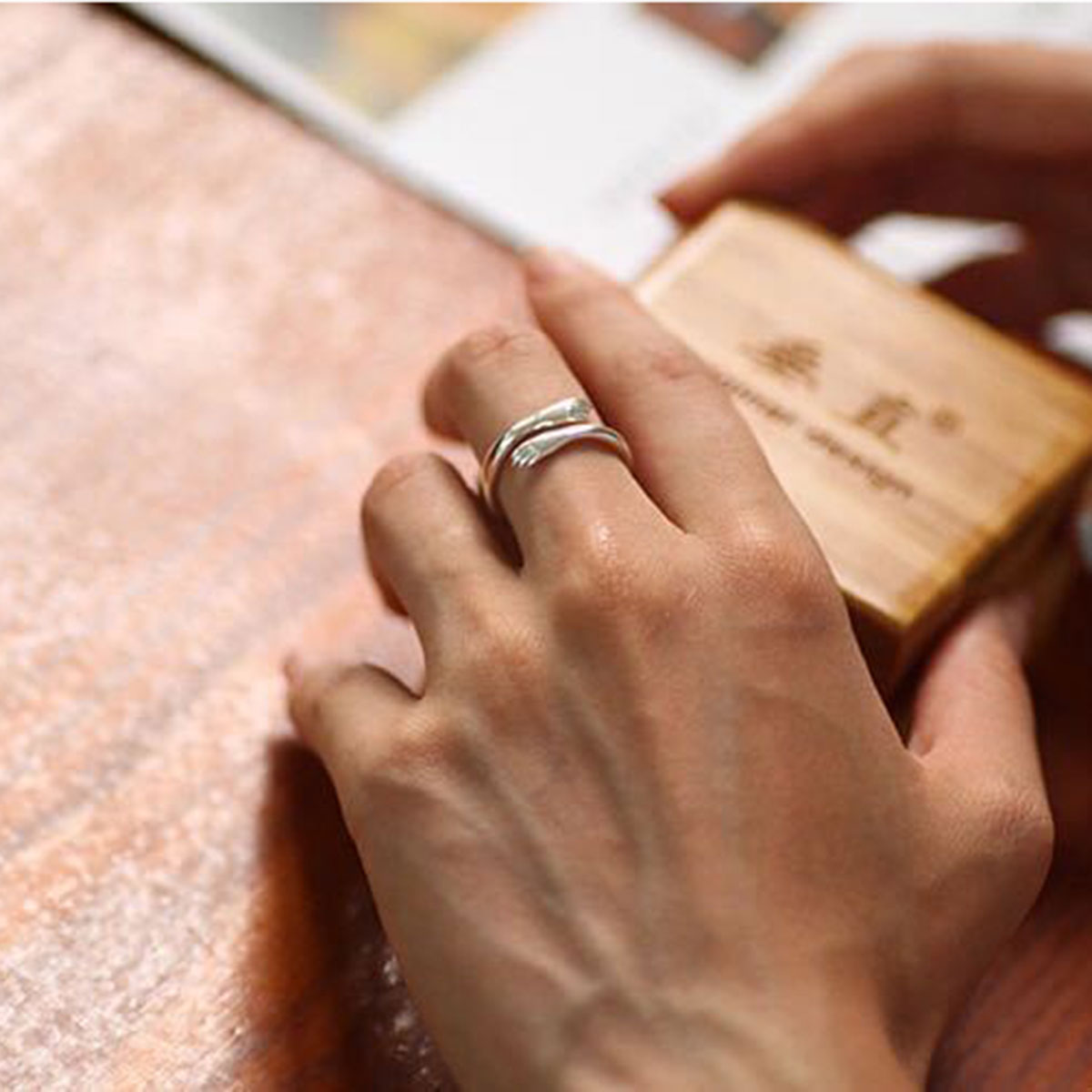 Valentine Day Gift Love Hug Open Ring Retro Simple Rings Letter Finger