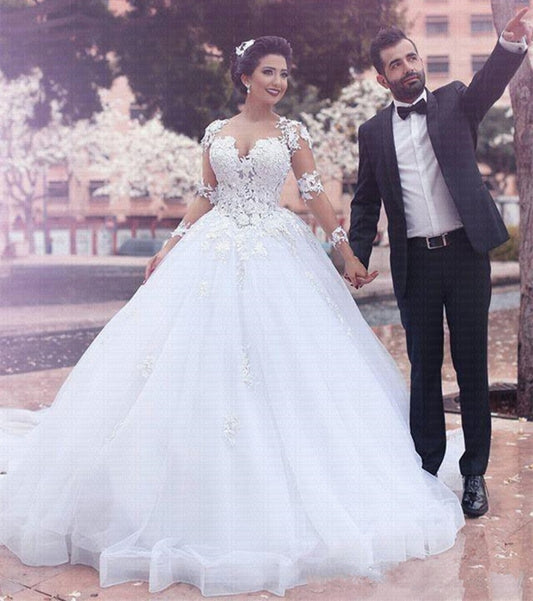 White Bridesmaid Dresses: A Line Wedding Dresses Plus Size Wedding Gowns