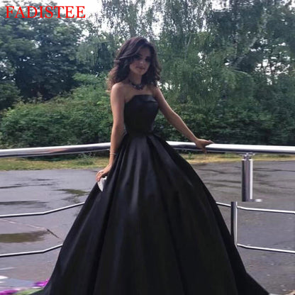 Homecoming Dresses: Prom Dresses Satin Strapless A-line Black Evening Party Dresses
