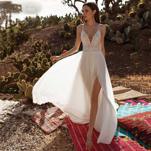 White Bridesmaid Dresses: Wedding Dress Chiffon Spaghetti Straps Beach Bridal Gown