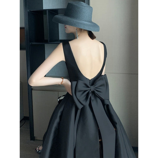 Girl Backless Gown With Bow Elegant Women Robe Black Prom Dress