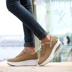 Shake Shoes for Women Platform Running Sneakers Thick Bottom Wedges Sneakers