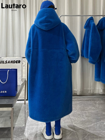 Lautaro Winter Long Oversized Warm Thick Blue White Fluffy Faux Fur Coat Women