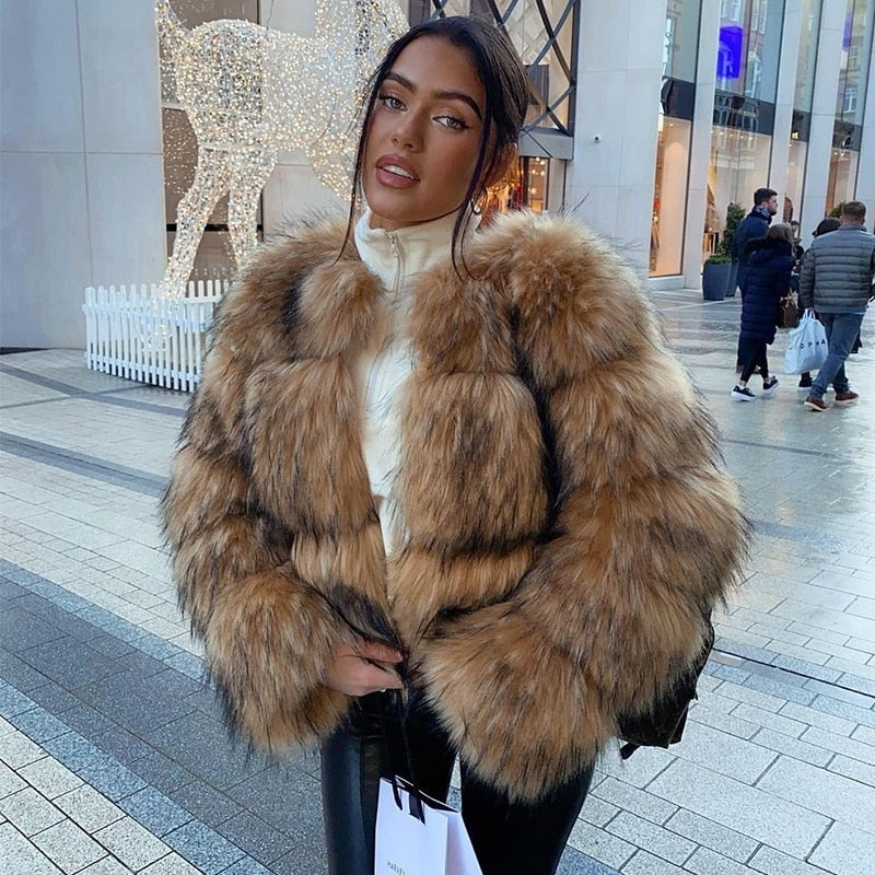 Winter Women Fashion Faux Raccoon Fur Coat Luxury Short Fluffy