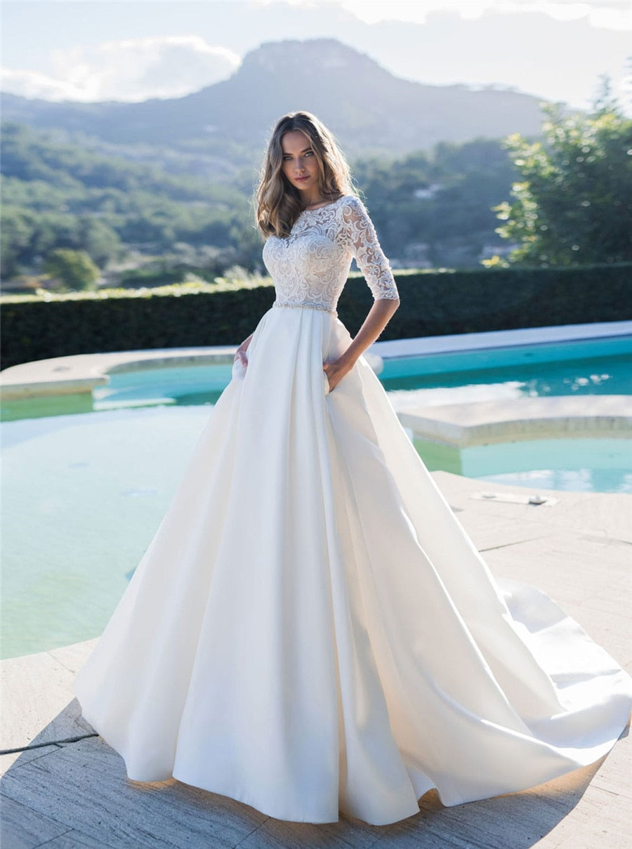 White Bridesmaid Dresses: Half Sleeves A-Line Wedding Dresses Satin Bridal Gowns
