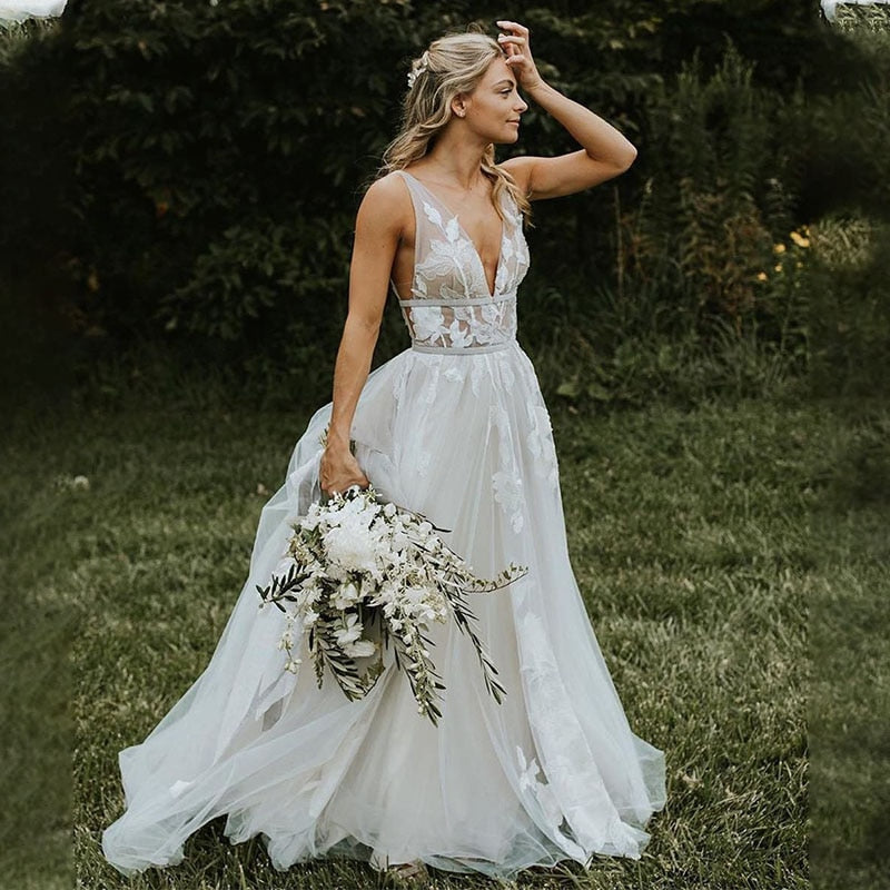 White Bridesmaid Dresses: Wedding Dress Boho A-line Backless Elegant Floral Appliques
