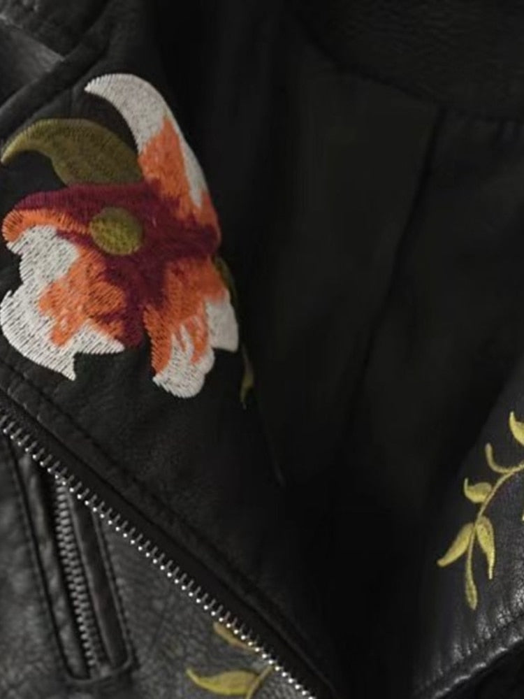 Style Full Sleeve Rivet Embroidery Turn-down Collar Zippers Women