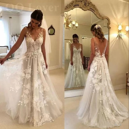 White Bridesmaid Dresses: Wedding Dress Deep V-neck Lace Sleeveless