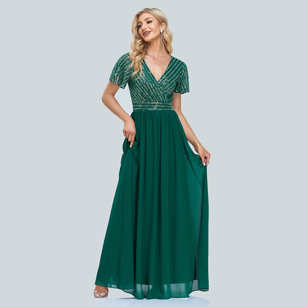 Evening wear Dresses: Women Green Evening Dresses Elegant V-Neck