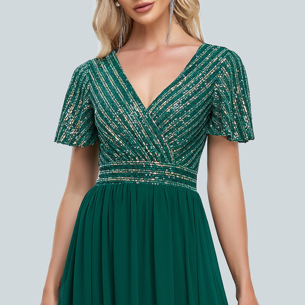 Evening wear Dresses: Women Green Evening Dresses Elegant V-Neck
