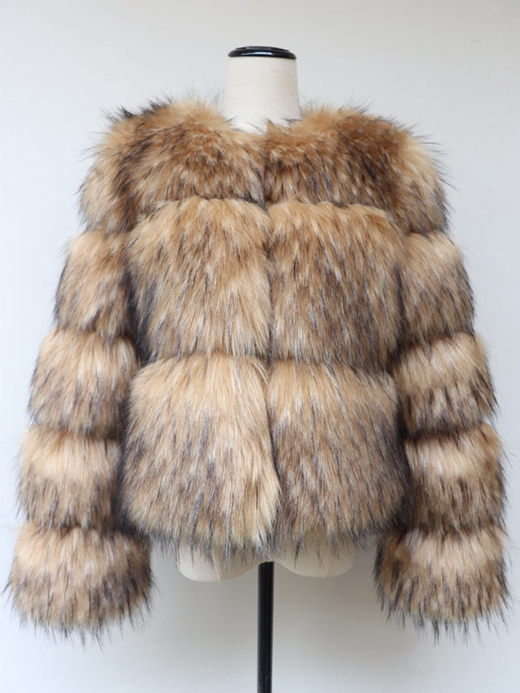 Winter Women Fashion Faux Raccoon Fur Coat Luxury Short Fluffy