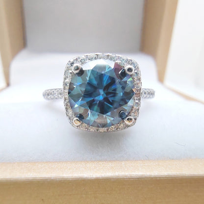 S925 Sterling Silver 1 / 2 Carat VSS 8MM Blue Moissanite Ring