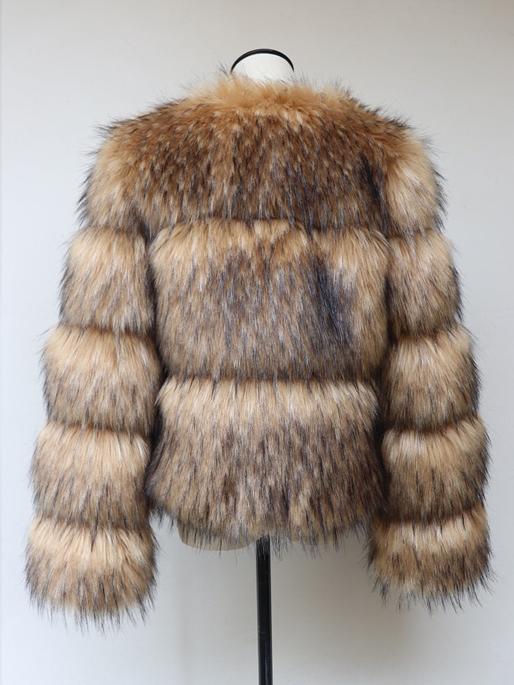 Winter Women Fashion Faux Raccoon Fur Coat Luxury Short Fluffy