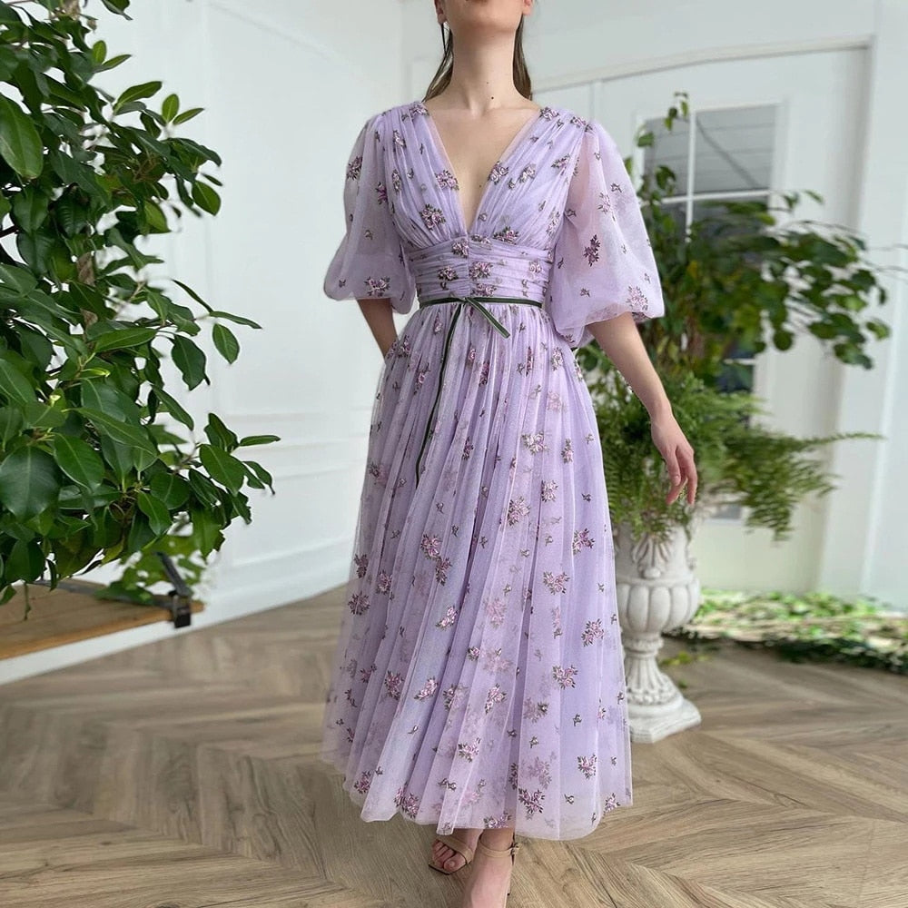 Evening wear Dresses: Lace Midi Prom Dresses Half Puff Sleeves