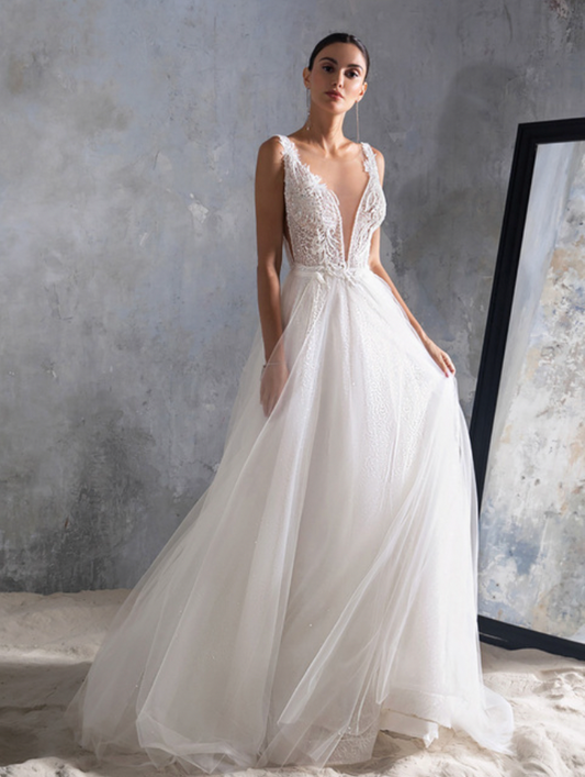 White Bridesmaid Dresses: Wedding Dress White Tulle Long V-neck A-line