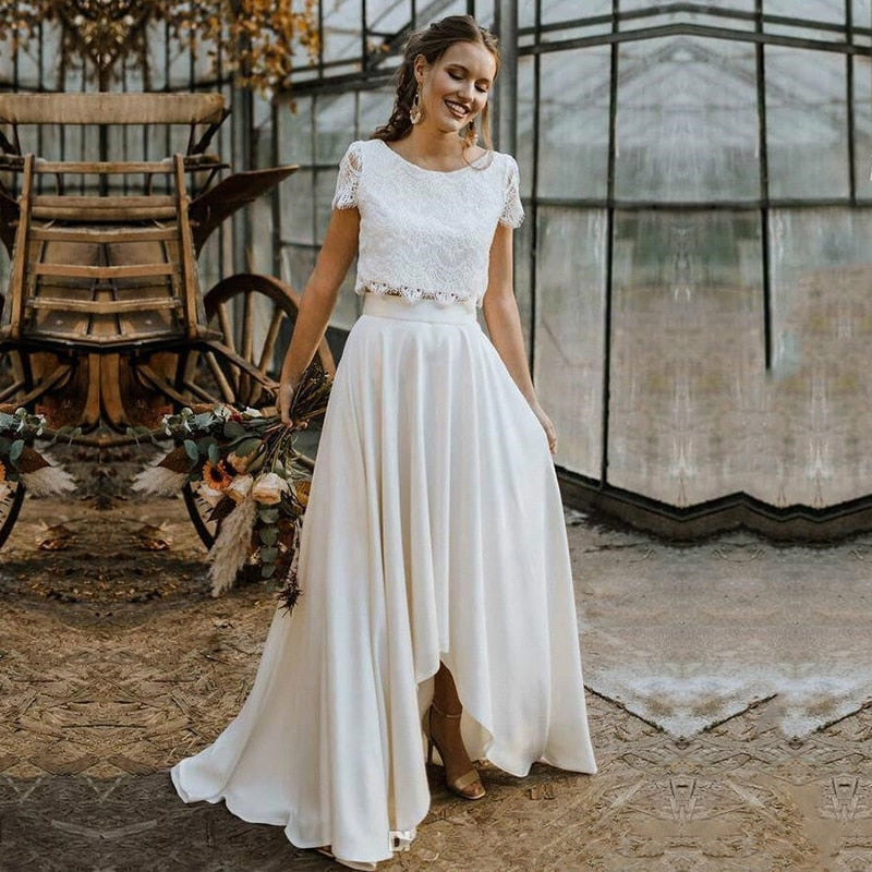 White Bridesmaid Dresses: Wedding Dresses Two Pieces Lace Top with Short Sleeve