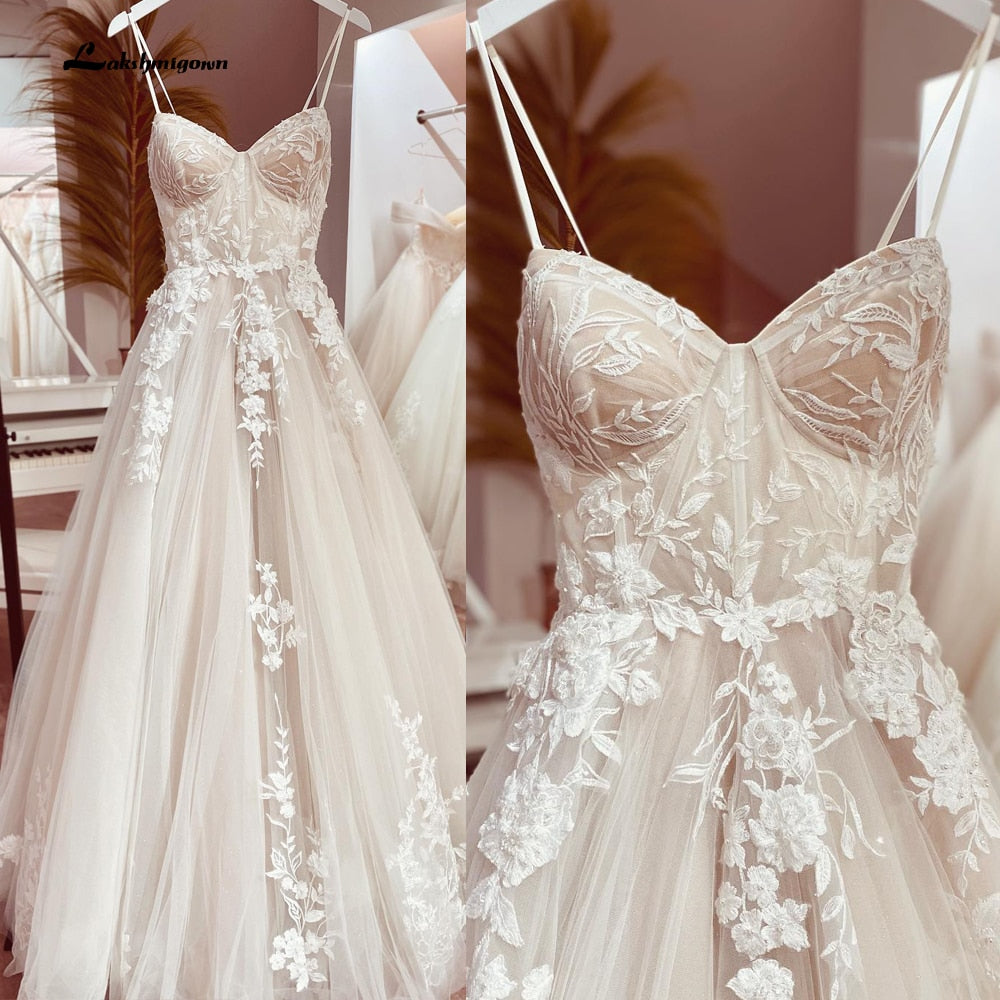 White Bridesmaid Dresses: Wedding Dress Bridal Robe Vestido Spaghetti Straps Chapel