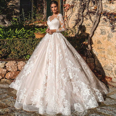 Ball Gown Long Sleeves Wedding Dress For Bride Buttons Illusion